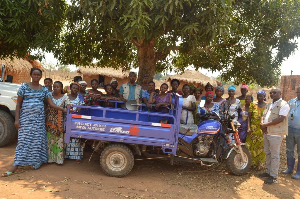 Caritas Kongolo assure l’autonomisation des jeunes femmes par la promotion de la culture maraichère dans la Paroisse de Sola