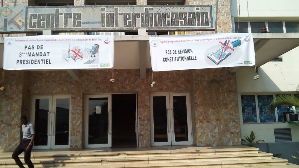 pas-de-3eme-mandat-9b9