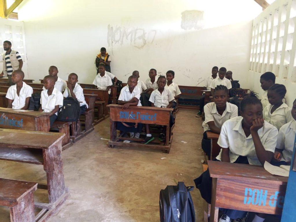 Kalemie _élèves Institut Maila