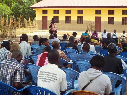 Monsieur Freddy MASAKIDI, Chargé du Programme, le présentant brièvement 