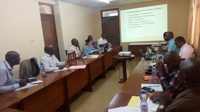 Agences-Catholiques-Ebola-e4a