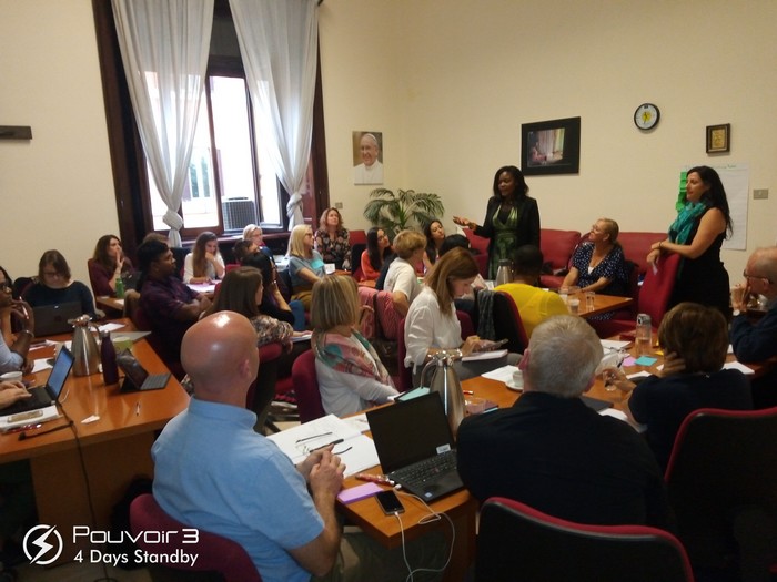 Rome-19-ensemble-ae0