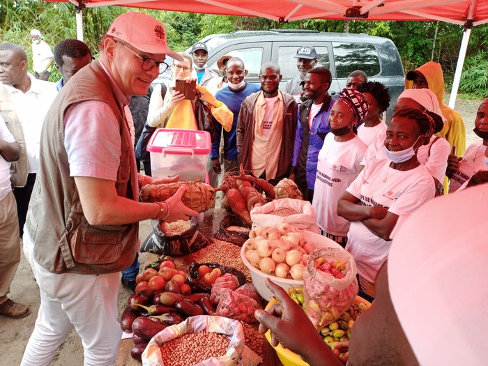 Norvge-Ambassadeur-Mvululu_chikwangue-574