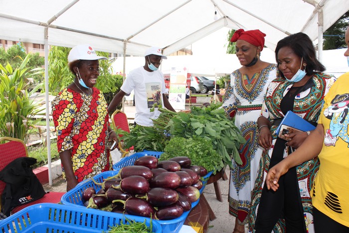 Une ambiance à la foire agricole de Caritas Int. Belgique, du 16 au 18 décembre 2021