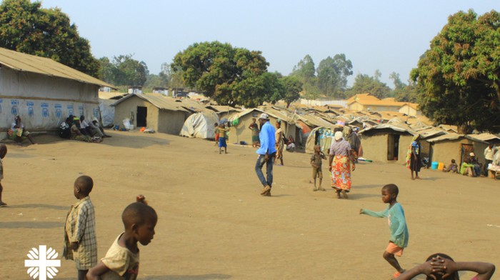 Bunia-camp-des-dplacs-dfb