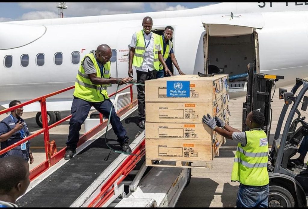 Ebola contribution des partenaires et Gouvernement