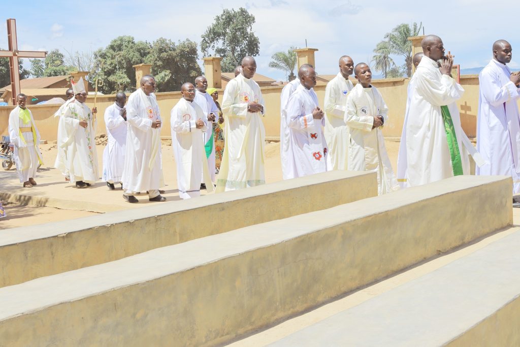 article bunia ebola