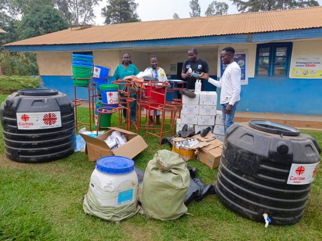 Caritas Bunia équipe les FOSA contre Ebola