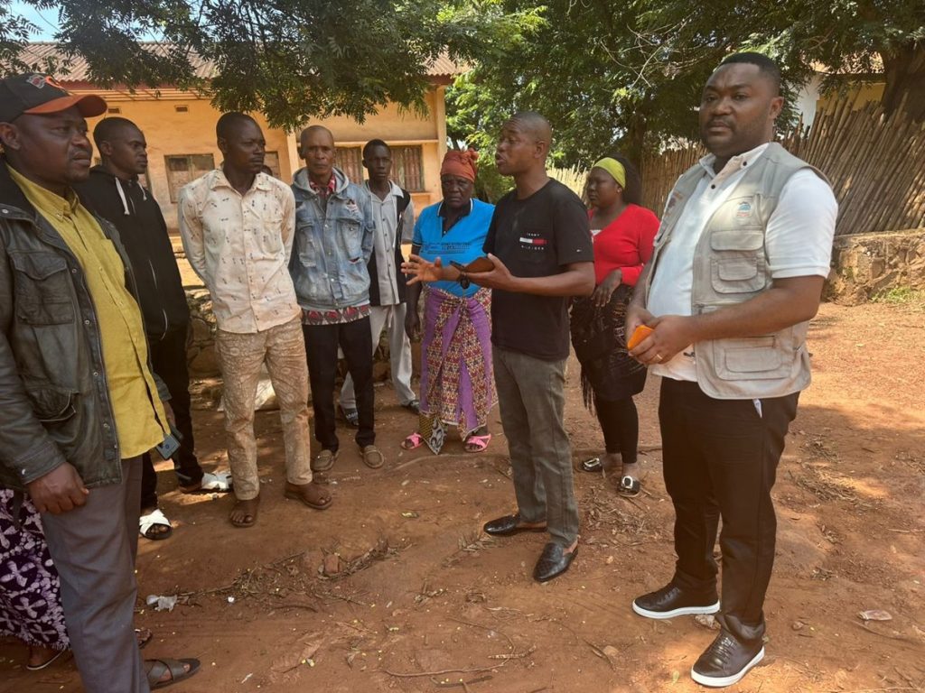 Causerie éducative avec les membres de famille sur Enterrement Digne et Sécurisé_BDOM Isiro-Niangara